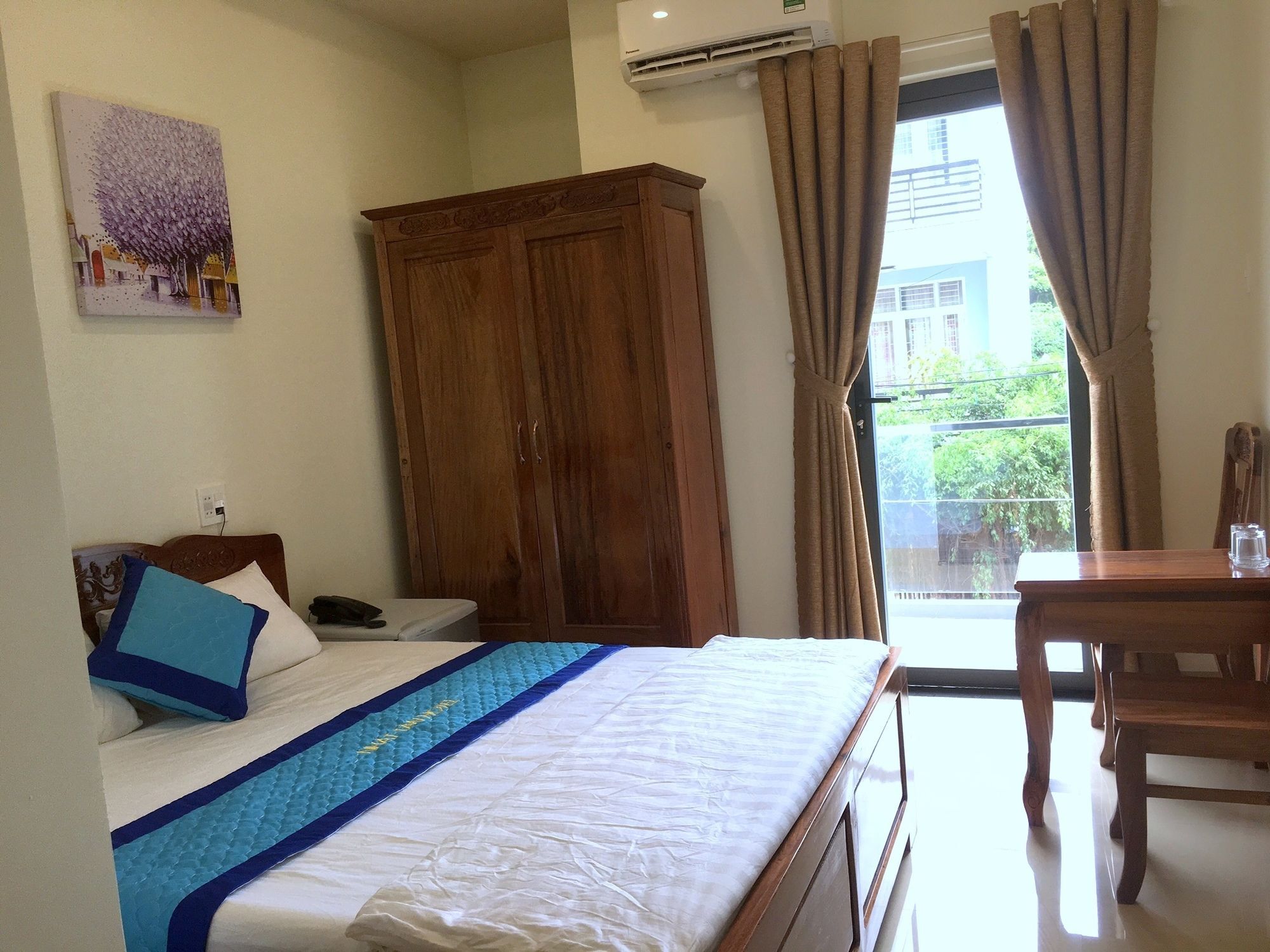 Nhat Tan Hotel Quy Nhon Exterior foto